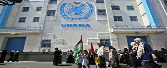 بدء إضراب شامل لموظفى “الأونروا” في فلسطين