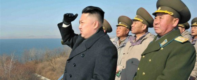 زعيم كوريا الشمالية يبدأ العام بـ”صاروخ عابر للقارات”