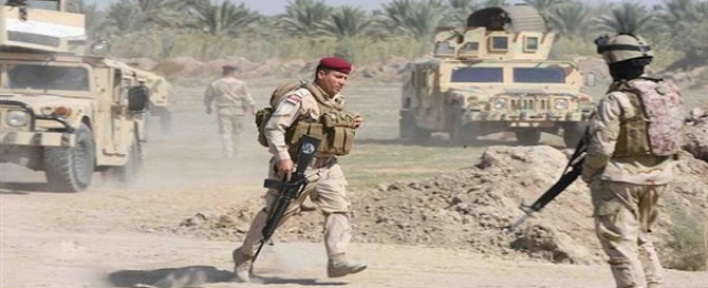 القوات العراقية تدخل مطار الموصل