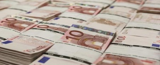 اليورو يقترب من أعلى مستوى في 5 أشهر