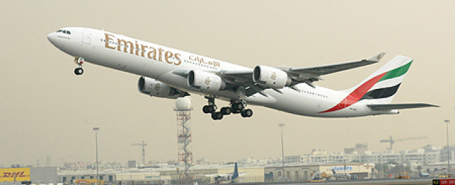 طيران الإمارات تخفض رحلاتها إلى أمريكا بسبب تراجع الطلب