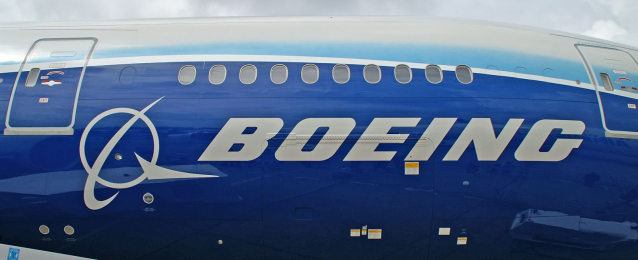 تراجع أسهم بوينغ بسبب عيب بمحرك “737 ماكس”