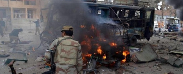 ارتفاع عدد ضحايا تفجيرات باكستان إلى 61 قتيلا