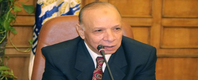 محافظ القاهرة يتفقد اعمال تطوير حي مصر الجديدة