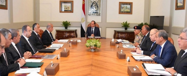 خلال اجتماع موسع .. الرئيس السيسى يستعرض مستجدات الاوضاع الأمنية والإقتصادية