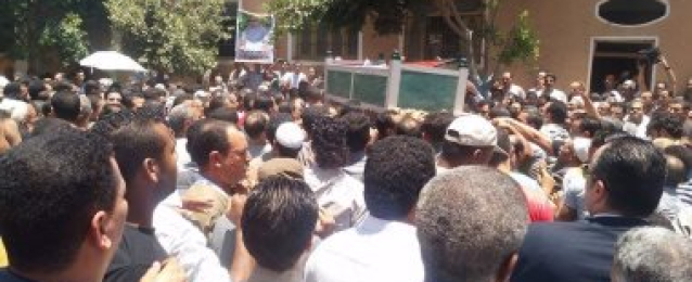 تشييع جثمان الشهيد أحمد أبو طالب بمسقط رأسه فى مدينة الفشن عقب صلاة الظهر