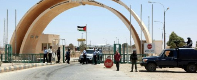 اعادة فتح المعبر بين الأردن والعراق المغلق منذ 2014