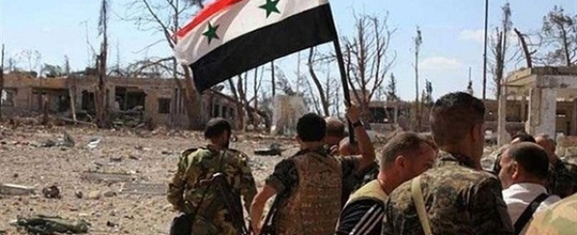 الجيش السوري يواصل عملياته بريف دمشق ويدمر مواقع لداعش