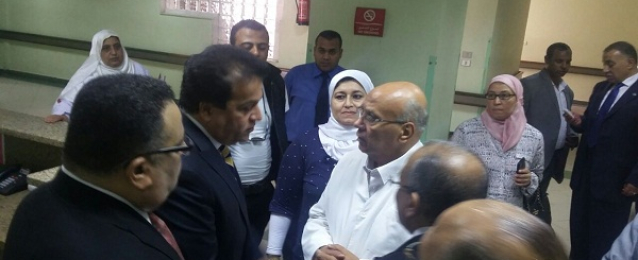 بالصور.. عبد الغفار يتفقد استعدادات المستشفيات الجامعية بالاسكندرية   