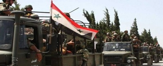 الجيش السوري يستعيد قرية الحمدان ومطارها بدير الزور