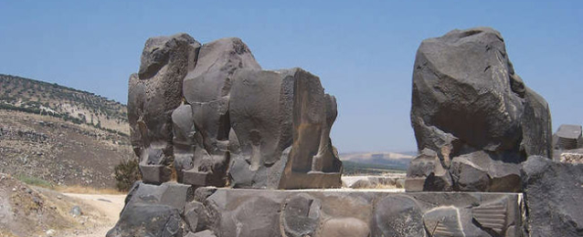 الجيش التركي يدمر أجزاء كبيرة من معبد “عين دارة” الأثري في عفرين | صور