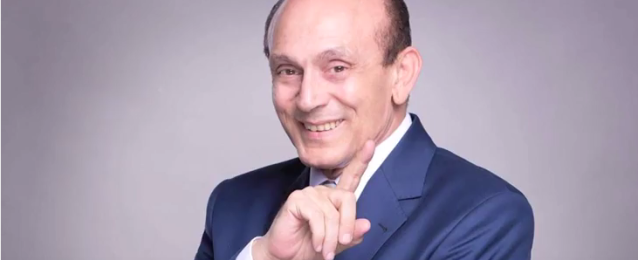 محمد صبحى يفوز بجائزة الشارقة للإبداع المسرحي