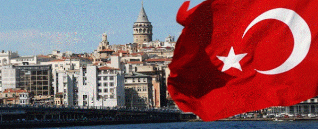تركيا توقف عشرات الأشخاص بزعم انتمائهم للتنظيمات الإرهابية