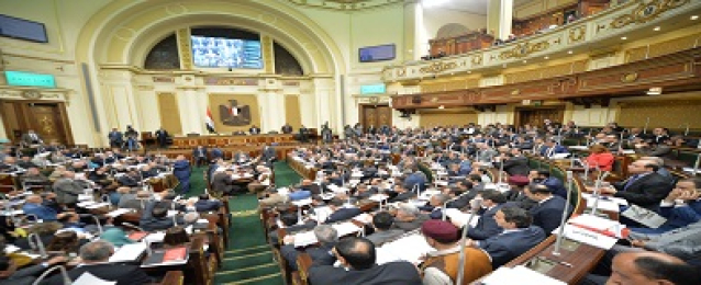 “محلية النواب” توصي بإصدار قانون موحد للمحال العامة