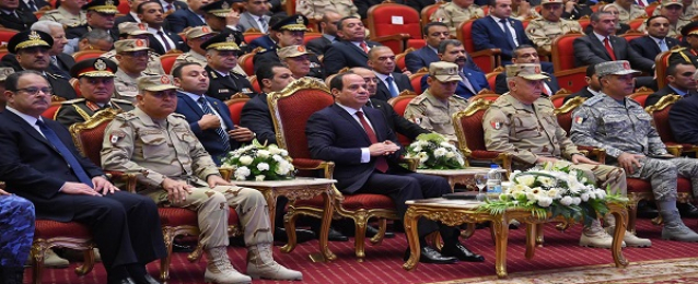 السيسي يطالب منتخب مصر بتقديم أداء يليق بمصر في المونديال
