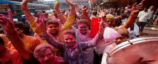 مهرجان الألوان بالهند