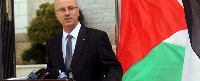 فرنسا تدين الهجوم على موكب رئيس الوزراء الفلسطيني