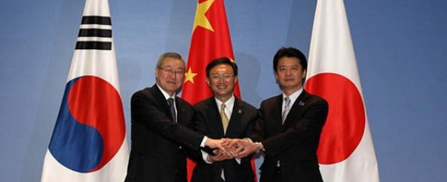 سول وبكين وطوكيو بصدد عقد محادثات قمة ثلاثية في مايو
