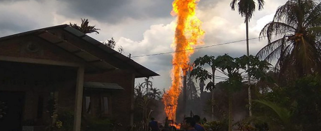 ارتفاع حصيلة ضحايا حريق بئر نفط بإندونيسيا لـ59 قتيلا ومصابا