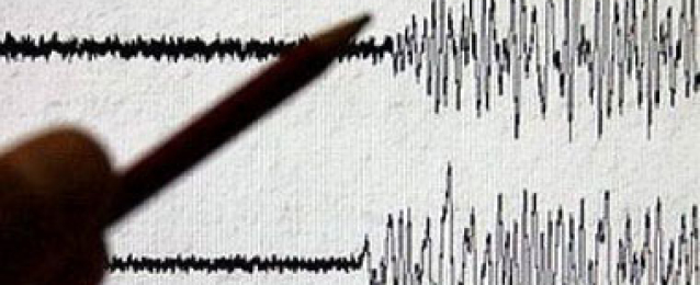 زلزال بقوة 4 درجات تضرب مدينة مهران غرب إيران