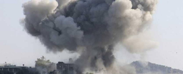 قصف واشتباكات بين القوات الحكومية وداعش في البادية السورية