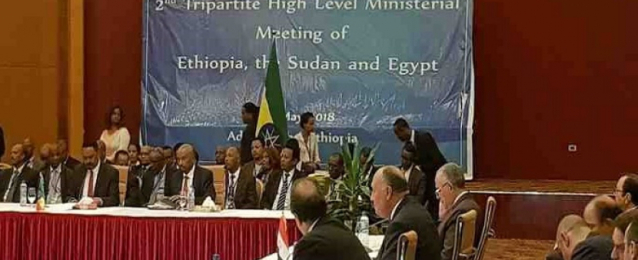 مصر والسودان وإثيوبيا يوقعون وثيقة مخرجات الاجتماع التساعي حول سد النهضة