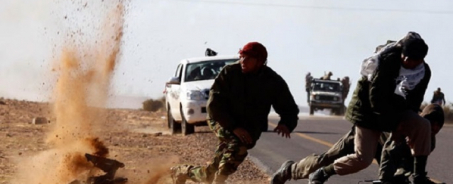 القوات العراقية تستهدف اجتماعا لقيادات داعش في سوريا وتقتل 45 إرهابيا