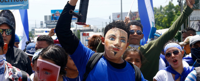 الاف السكان يطالبون باستقالة أورتيجا في نيكاراجوا