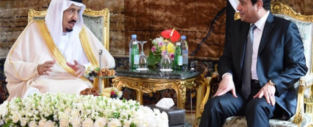 الرئيس السيسى يبحث هاتفياً مع خادم الحرمين تعزيز التعاون الثنائي والملفات الإقليمية
