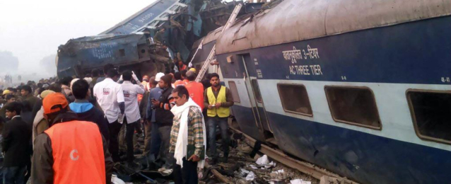 مقتل 50 شخصا على الأقل في حادث قطار في الهند
