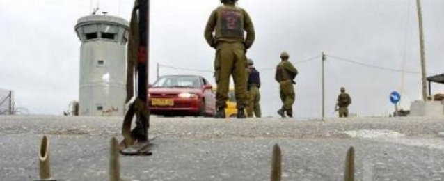 الاحتلال الإسرائيلي يغلق حاجز عطارة وينصب عدة حواجز في محيط رام الله