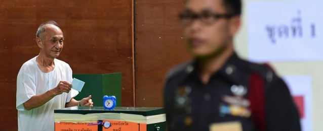 لجنة الانتخابات في تايلاند تحدد 24 فبراير القادم موعدا لإجراء الانتخابات العامة