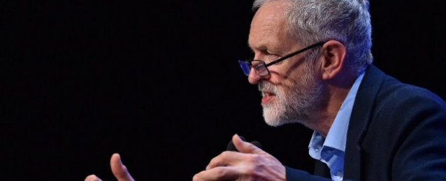زعيم حزب العمال البريطاني يمهد لاستفتاء ثان على عضوية الاتحاد الأوروبي