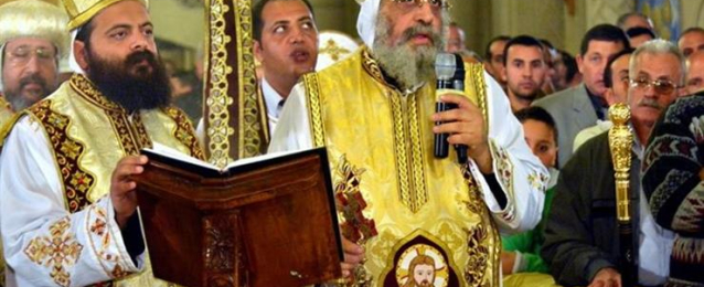 البابا تواضروس يترأس صلوات قداس عيد الغطاس بالإسكندرية