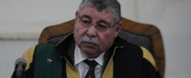 قاضى “فض رابعة” يأمر بالقبض على 35 متهما.. والتأجيل لـ 22 يناير