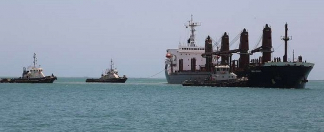 البحرية الإيرانية تحبط محاولة خطف ناقلة نفط