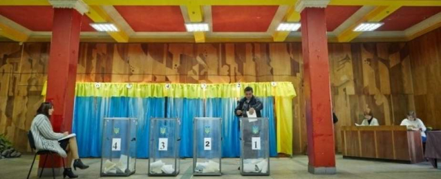 بدء التصويت في الانتخابات الرئاسية بأوكرانيا