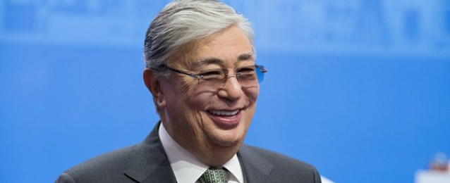 رئيس كازاخستان الجديد يؤدي اليمين الدستورية