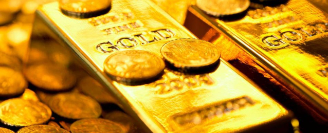 الذهب ينخفض عالميا بعد استبعاد خفض كبير لأسعار الفائدة الامريكية