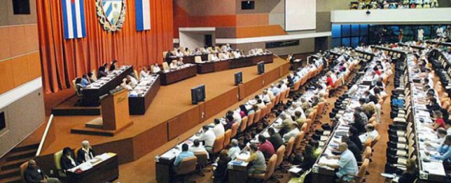 البرلمان الكوبي يوافق على قانون جديد للانتخابات