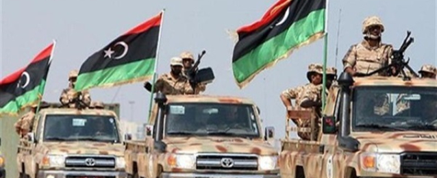 الجيش الليبي يشن هجوماً كبيراً على ميليشيات مسلحة قرب طرابلس