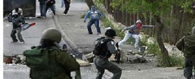 استشهاد وإصابة 3 فلسطينيين بعد طعن ضابط شرطة تابع للاحتلال الإسرائيلي