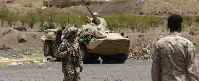 الجيش اليمنى يستعيد منطقة من قبضة الحوثيين شمال الضالع