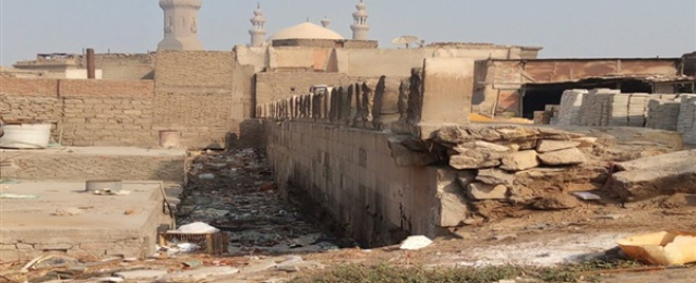 الاثار: البدء في ترميم مقابر اثرية بالامام الشافعي بعد هبوط أرضي