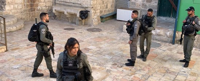 “الاحتلال الإسرائيلي” يغلق عدة مؤسسات فلسطينية في القدس المحتلة