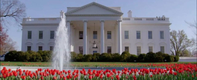 البيت الأبيض: واشنطن ملتزمة بإبرام اتفاق تجاري مع لندن