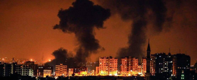 الجيش الإسرائيلي: رصد إطلاق 50 قذيفة صاروخية من قطاع غزة