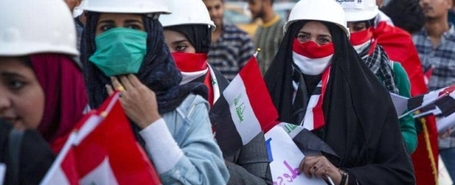 العراق .. المحتجون يغلقون طرقا رئيسية في 3 محافظات