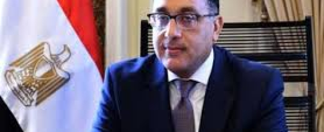 رئيس الوزراء يُهنئ وزير الدفاع بذكرى تحرير سيناء