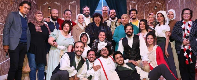 :  وزيرة الثقافة توافق علي ٣٠ عرض مسرحي في ٨٤ ليلة خلال الصيف